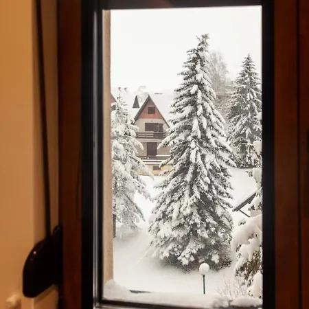 Per Silvas I Apartman *