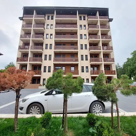 Per Silvas I شقة *