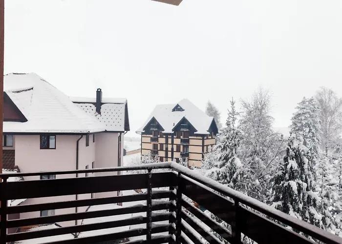 Per Silvas I Lejlighed *