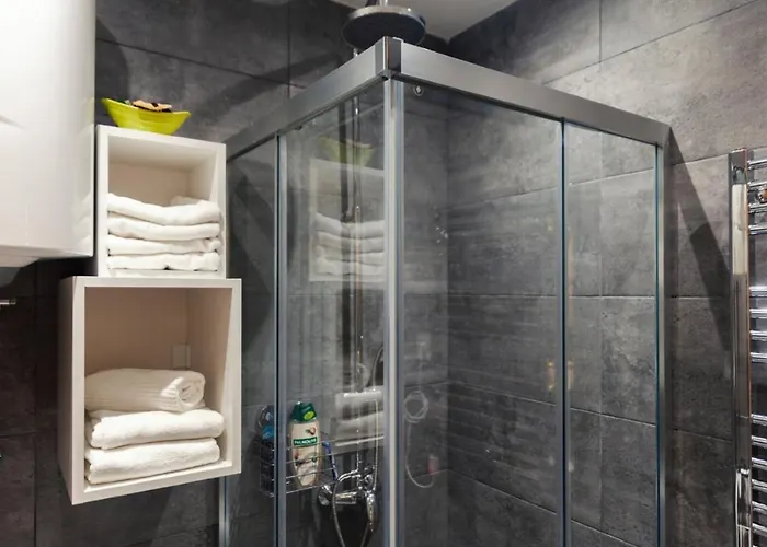 Per Silvas I زلاتيبور